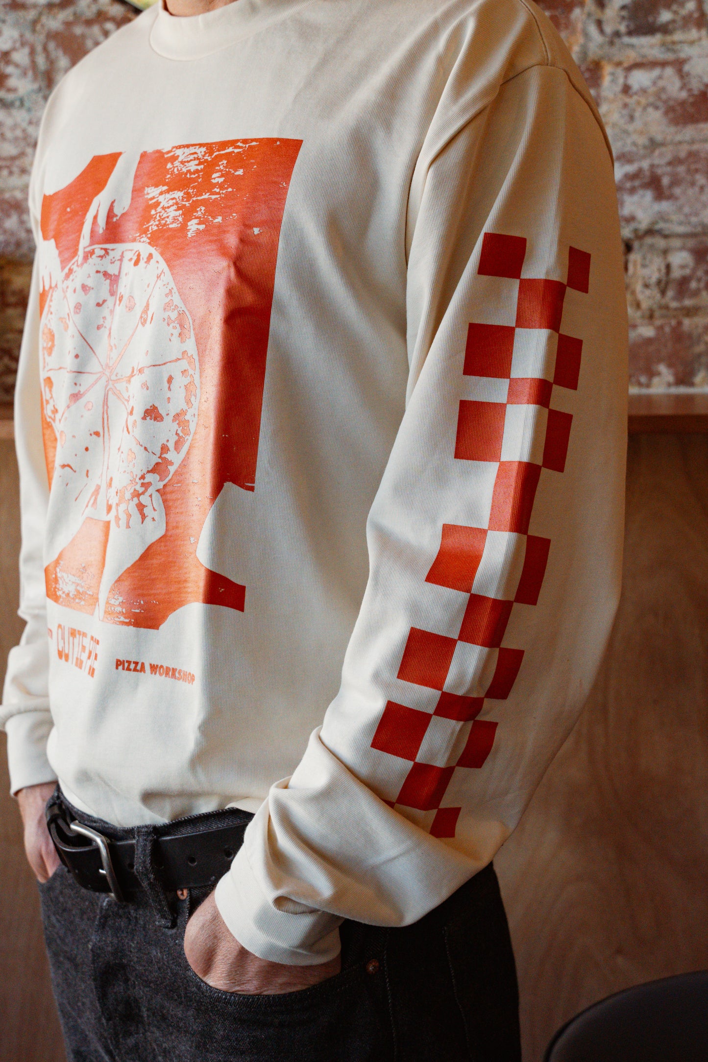 2) LONG SLEEVE TEE